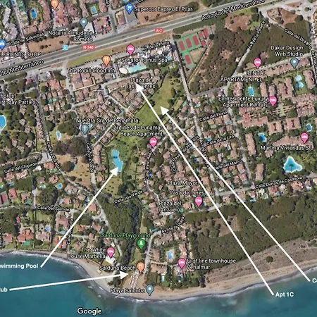 2 Bedroom Boutique Apartment 200 Mts From The Beach *