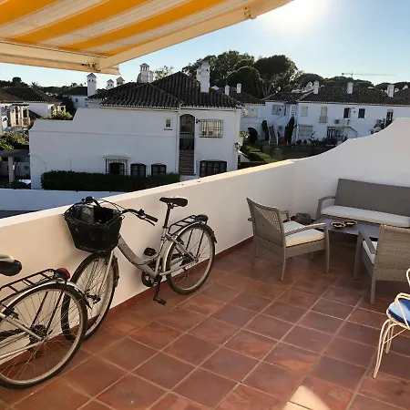 2 Bedroom Boutique Apartment 200 Mts From The Beach Apartment *