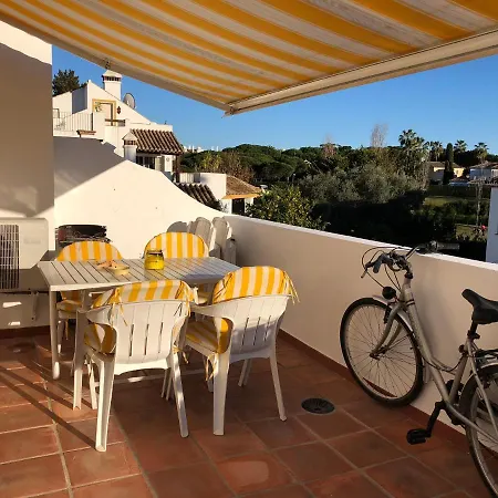 Apartment 2 Bedroom Boutique Apartment 200 Mts From The Beach *